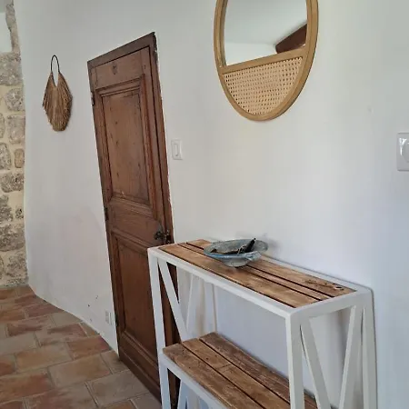 Charming & Medieval Completely Renovated With Great Exterior And Views Holiday home